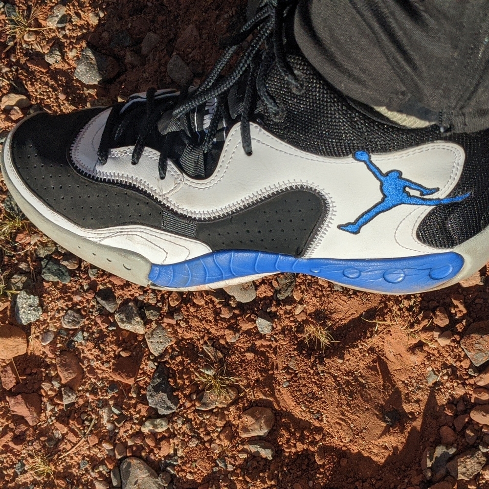Black White Blue Jordan Jump Man 10.5 men great condition